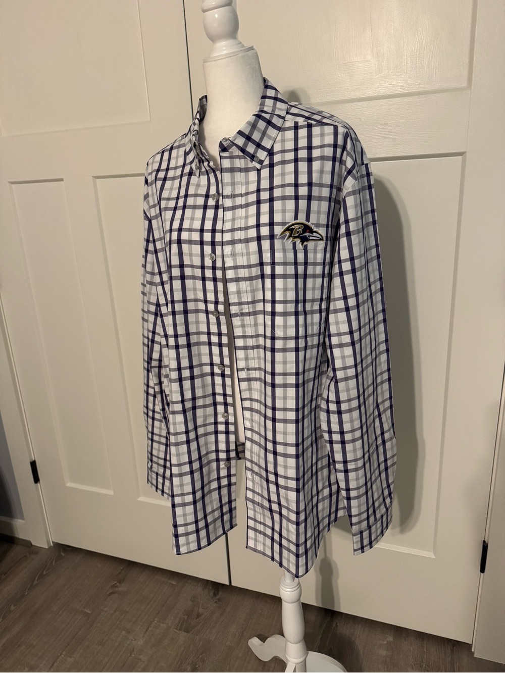 Antigua Men's Plaid Button-Up Shirt - White & Purple
